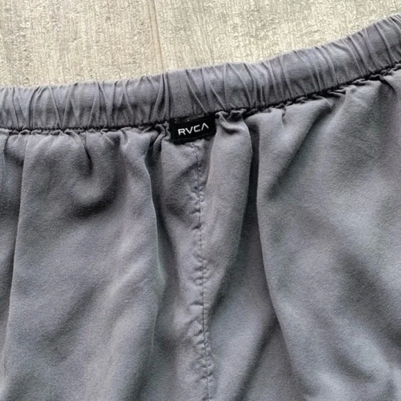 🔥🔥RVCA - NEW YUME SHORT🔥🔥 - Picture 4 of 5